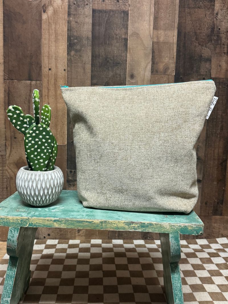 Soft Gunny Pasture Pouch
